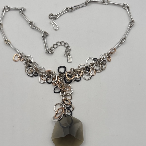 Elegant Silver and Gold Chain Necklace - Picture 4 of 5